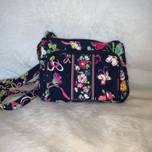VERA BRADLEY crossbody purse